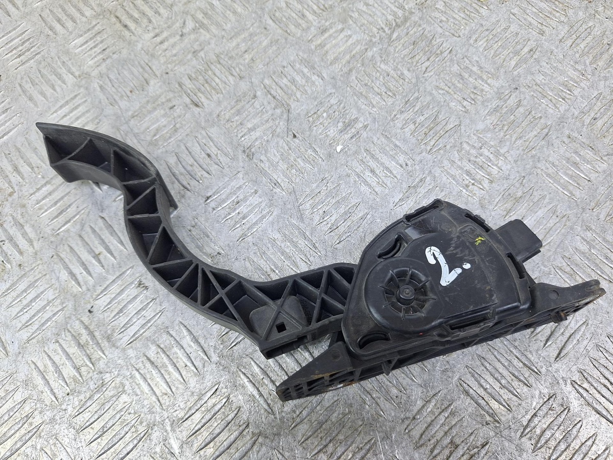 Педаль газа к Ford C-MAX 2013