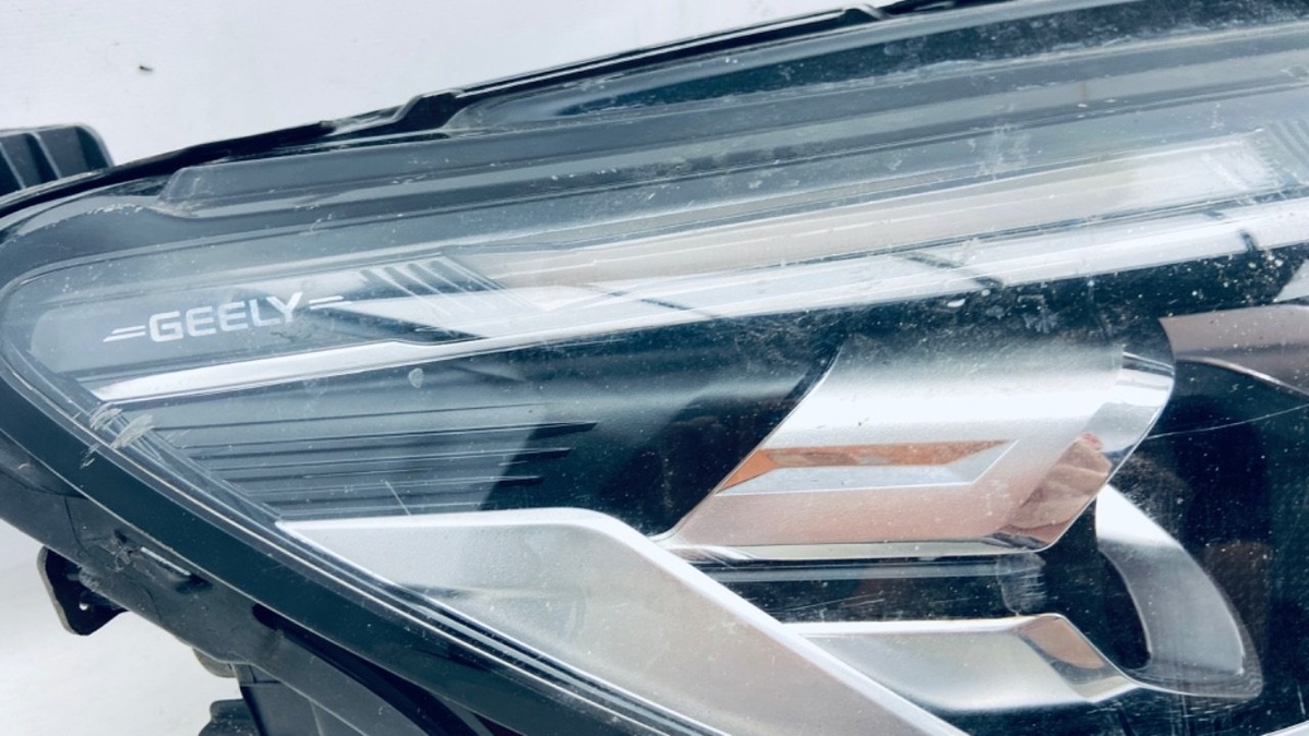 Фара правая к Geely Emgrand 2025
