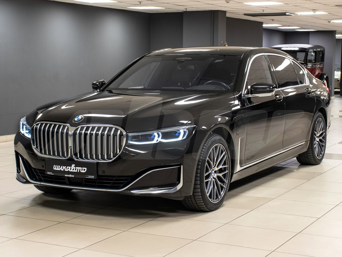 BMW 7 series VI (G11/G12) Рестайлинг, 2019