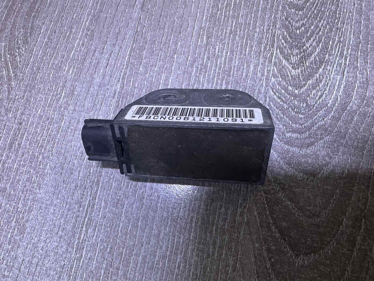 Датчик удара к Nissan Murano 2007
