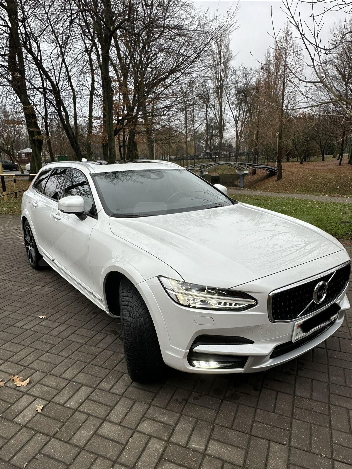 Volvo V90 Cross Country I, 2019