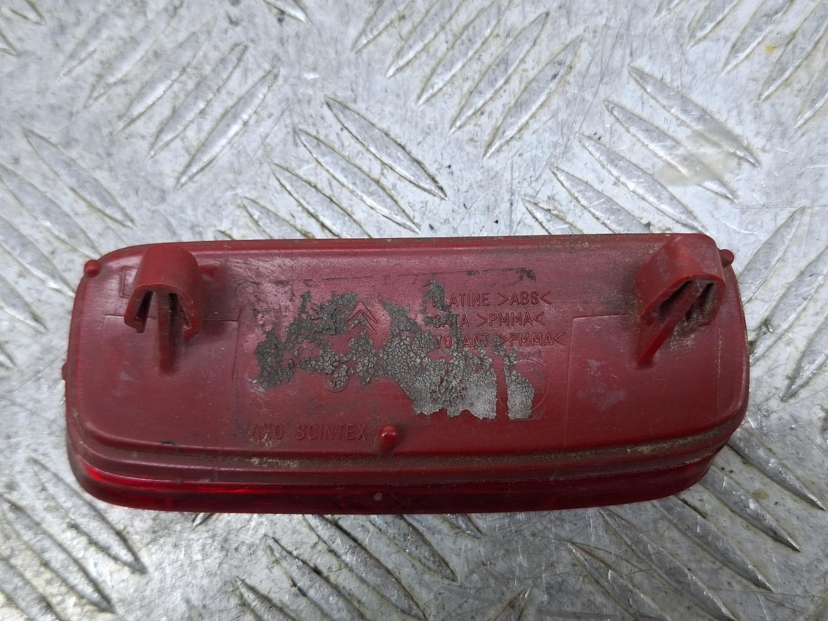 Катафот к Peugeot 607 2006