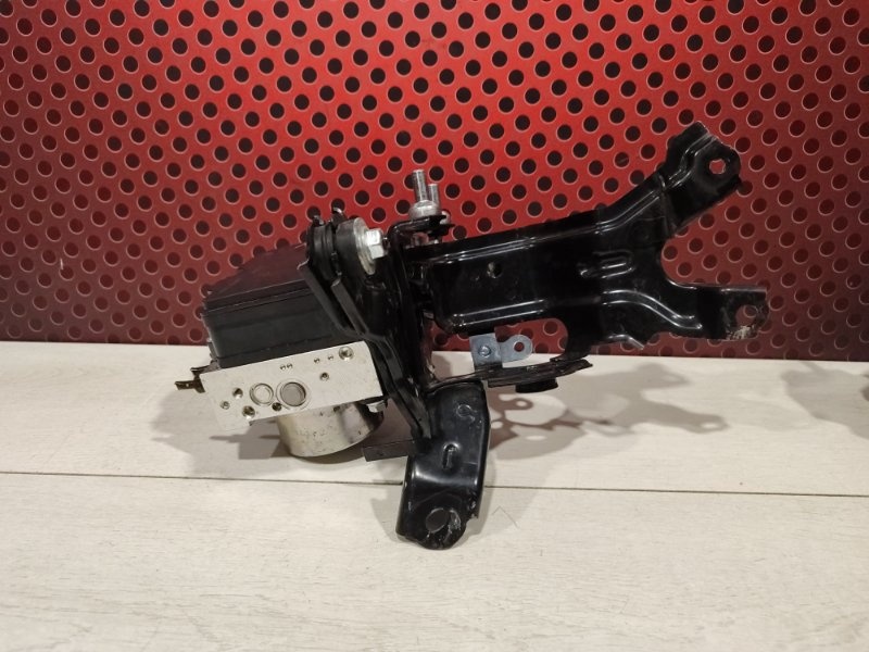 Блок ABS к Lexus NX 2022