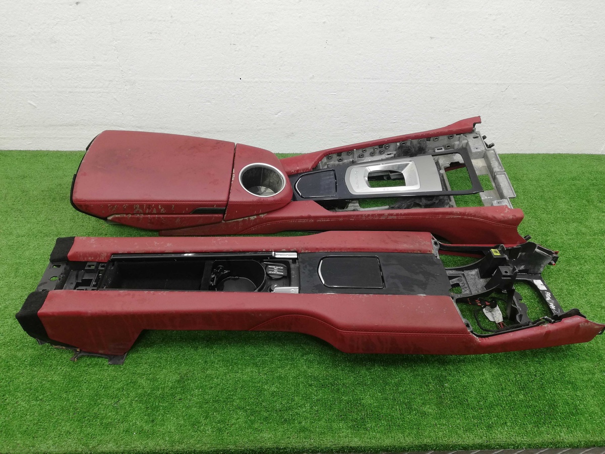 Подлокотник к Porsche Panamera 2014
