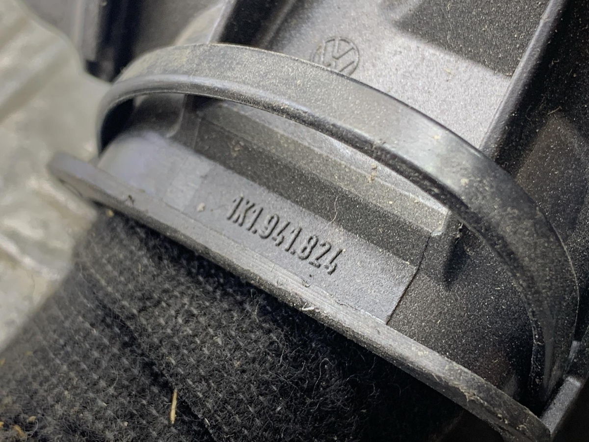Блок предохранителей к Audi A3 2004