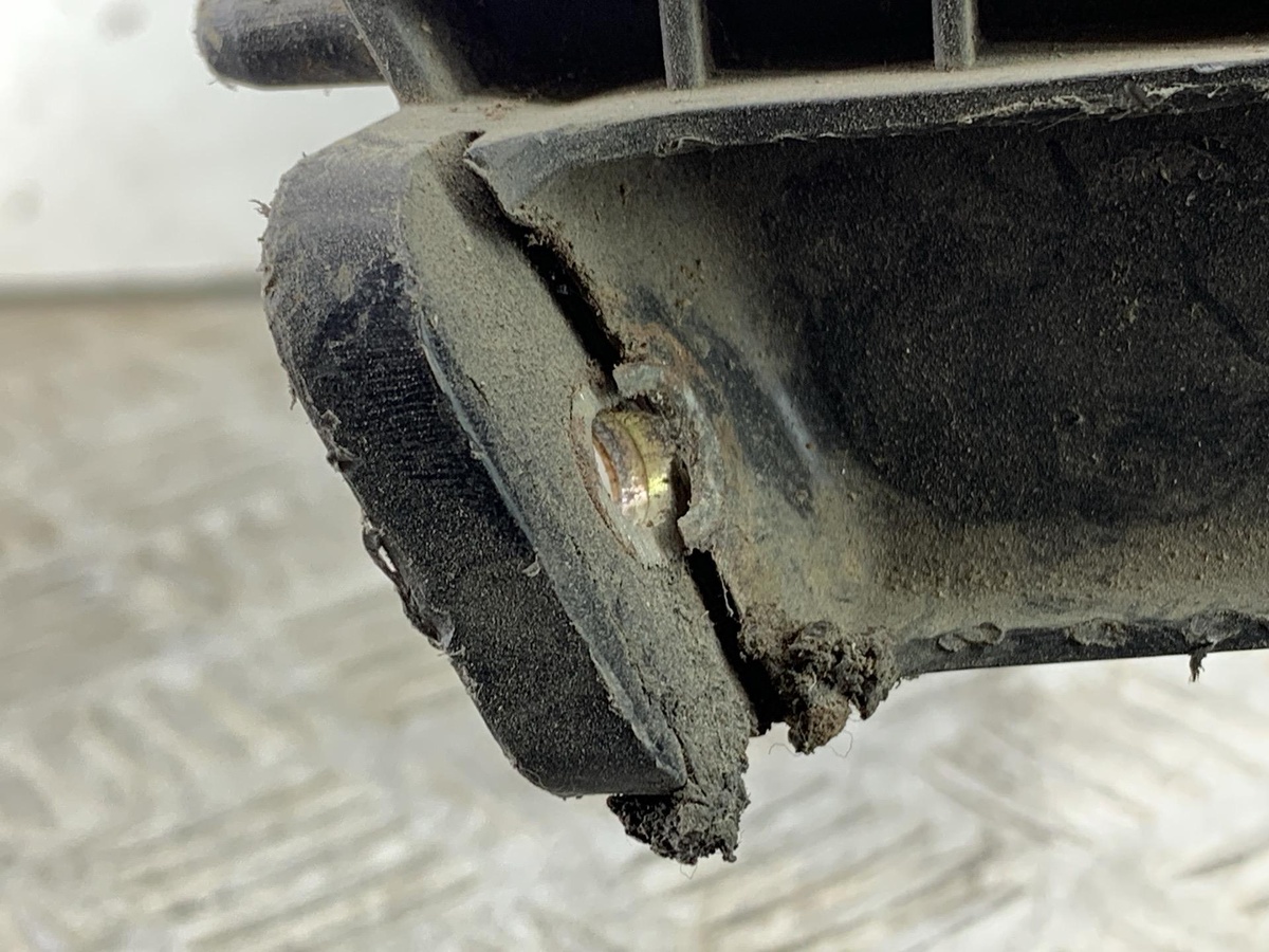 Блок предохранителей к Toyota RAV 4 2007