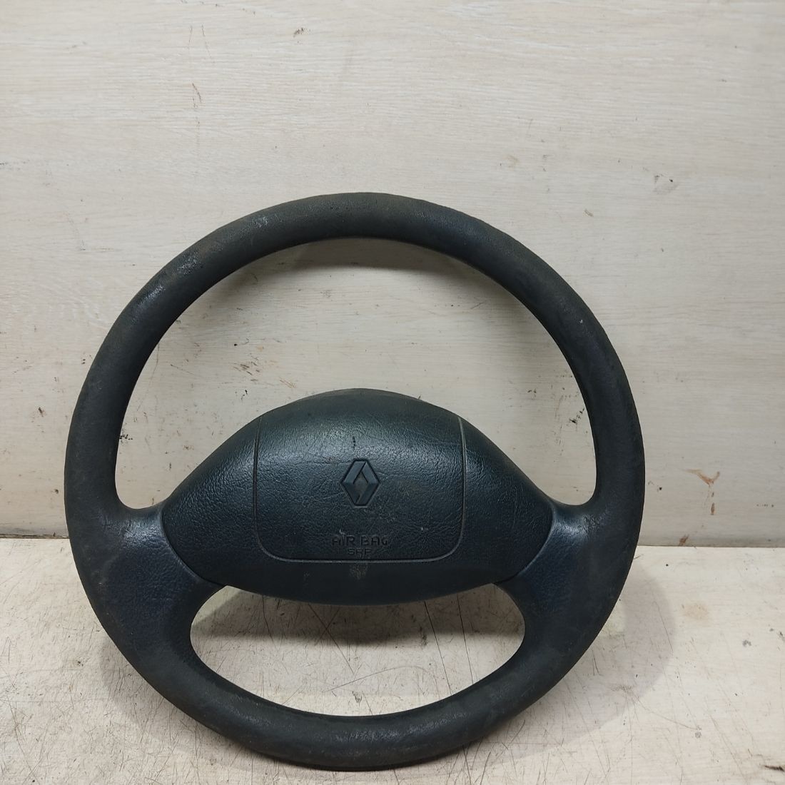 Руль к Renault Scenic 1998