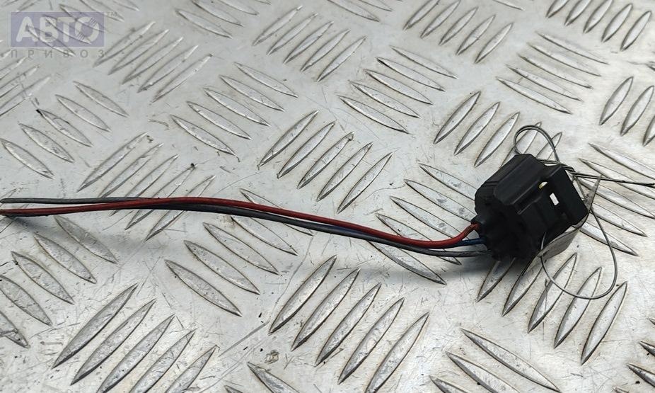 Разъем AUX / USB к Ford Focus 1998