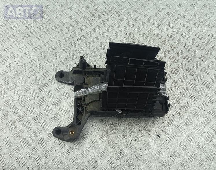 Кожух к Audi A3 2005