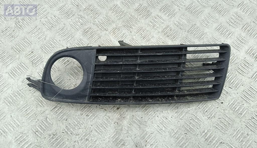 Рамка фары к Audi A6 2000
