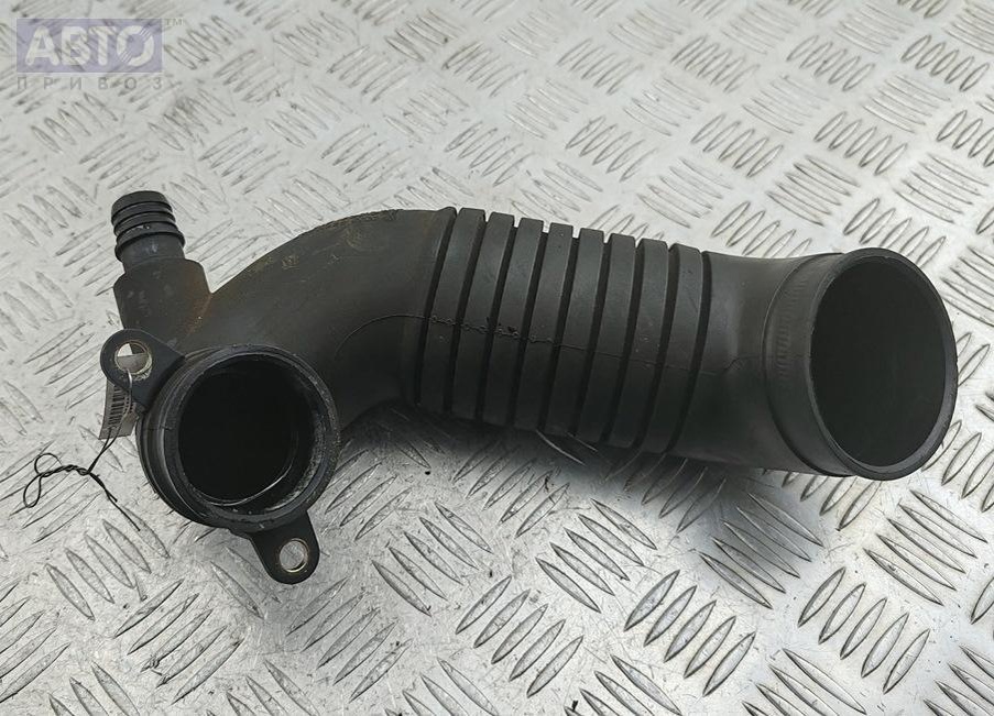 Патрубок турбины к Audi A4 2002