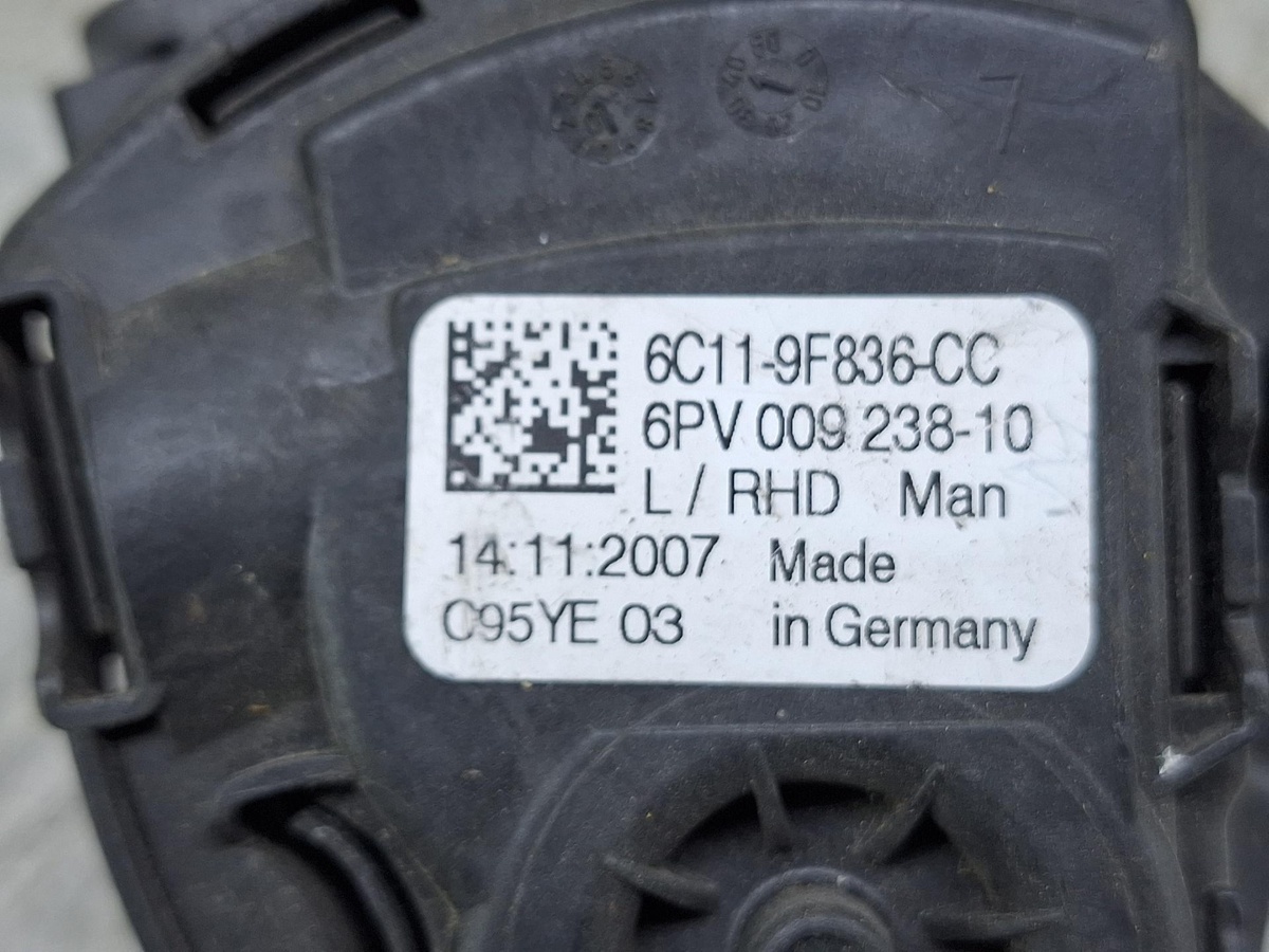 Педаль газа к Ford Tourneo Connect 2010
