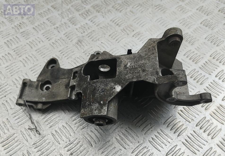 Кронштейн генератора к Audi A4 2002