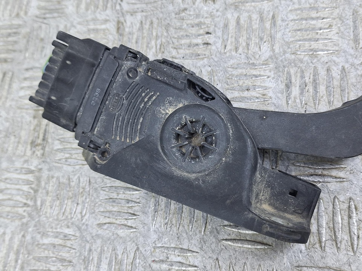Педаль газа к Ford Fiesta 2010