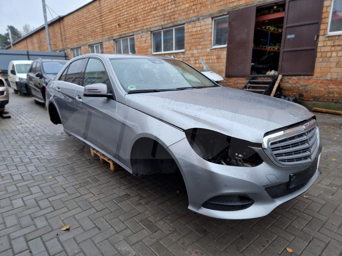 Авто на разбор Mercedes-Benz E-klasse 2013