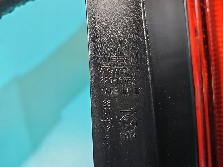 Фонарь задний правый к Nissan Note 2005