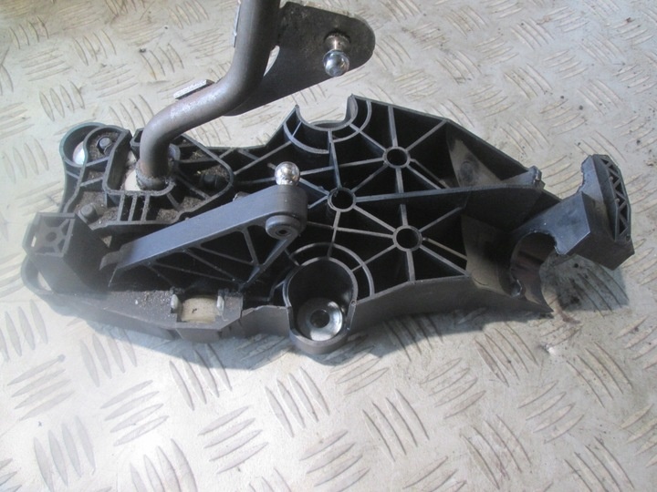 Кулиса к Ford Fusion 2002