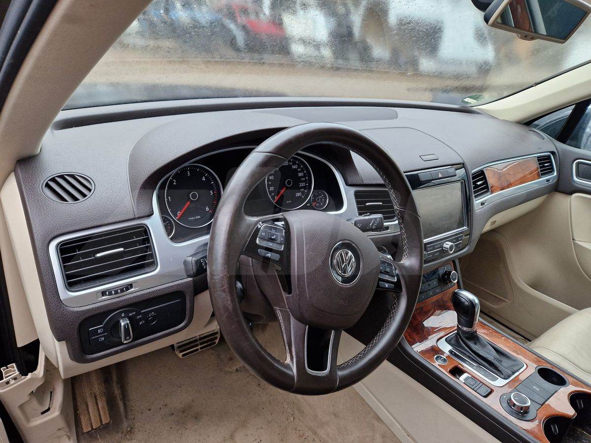 Авто на разбор Volkswagen Touareg 2010