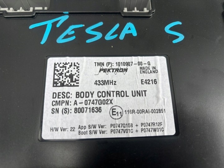 Блок комфорта к Tesla Model S 2016