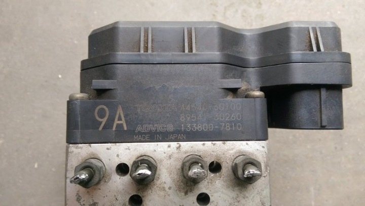 Блок ABS к Lexus GS 2004