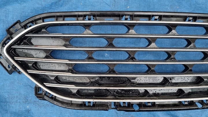 Решетка радиатора к Ford Escape 2013