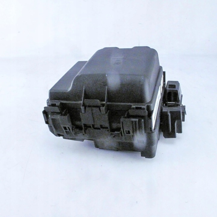 Блок предохранителей к Ford Kuga 2013