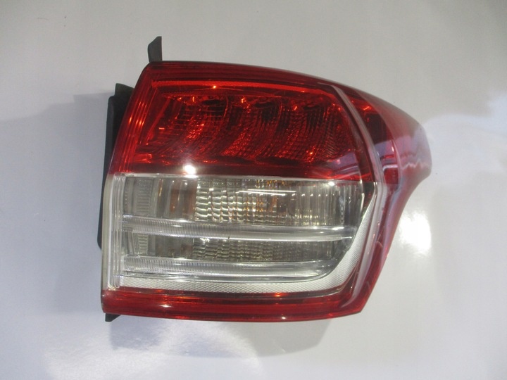 Фонарь задний правый к Ford Kuga 2013