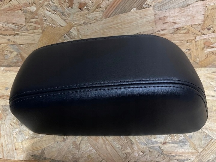 Подлокотник к Ford Puma 2019
