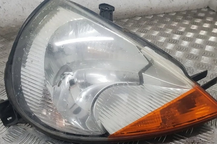 Фара правая к Ford KA 1996