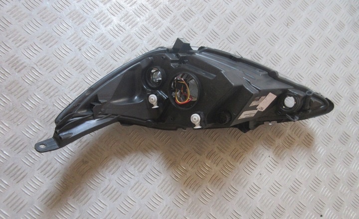 Фара правая к Ford KA 2008