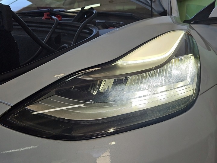 Фара левая к Tesla Model 3 2017