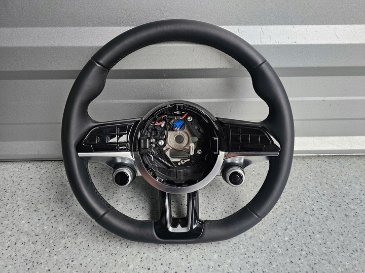 Руль к Maserati Grecale 2022