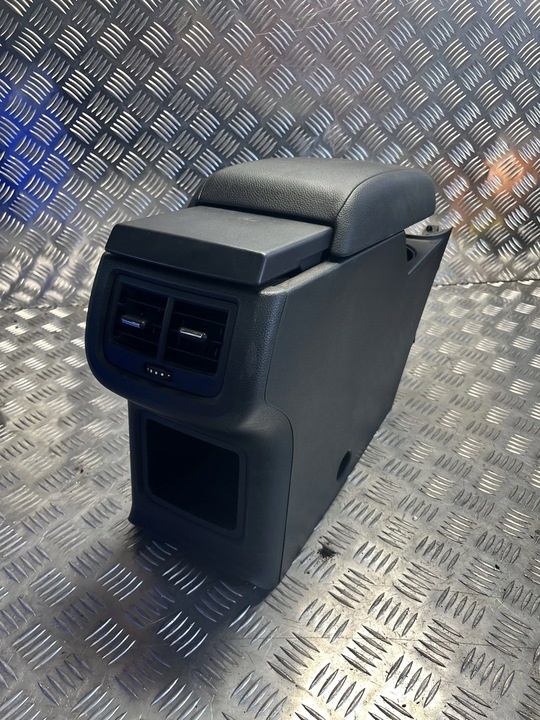 Подлокотник к SEAT Ateca 2016