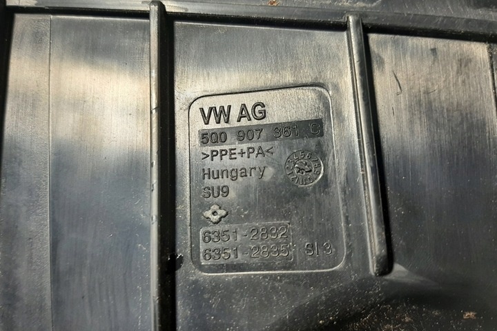 Блок предохранителей к SEAT Leon 1999