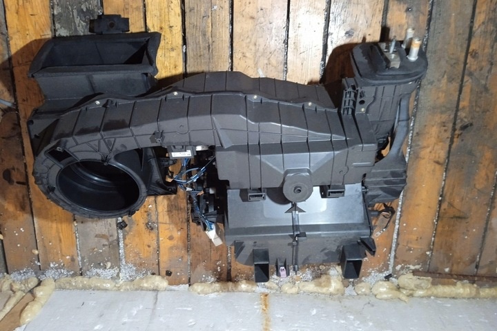 Отопитель в сборе (печка) к Chrysler Voyager 2008