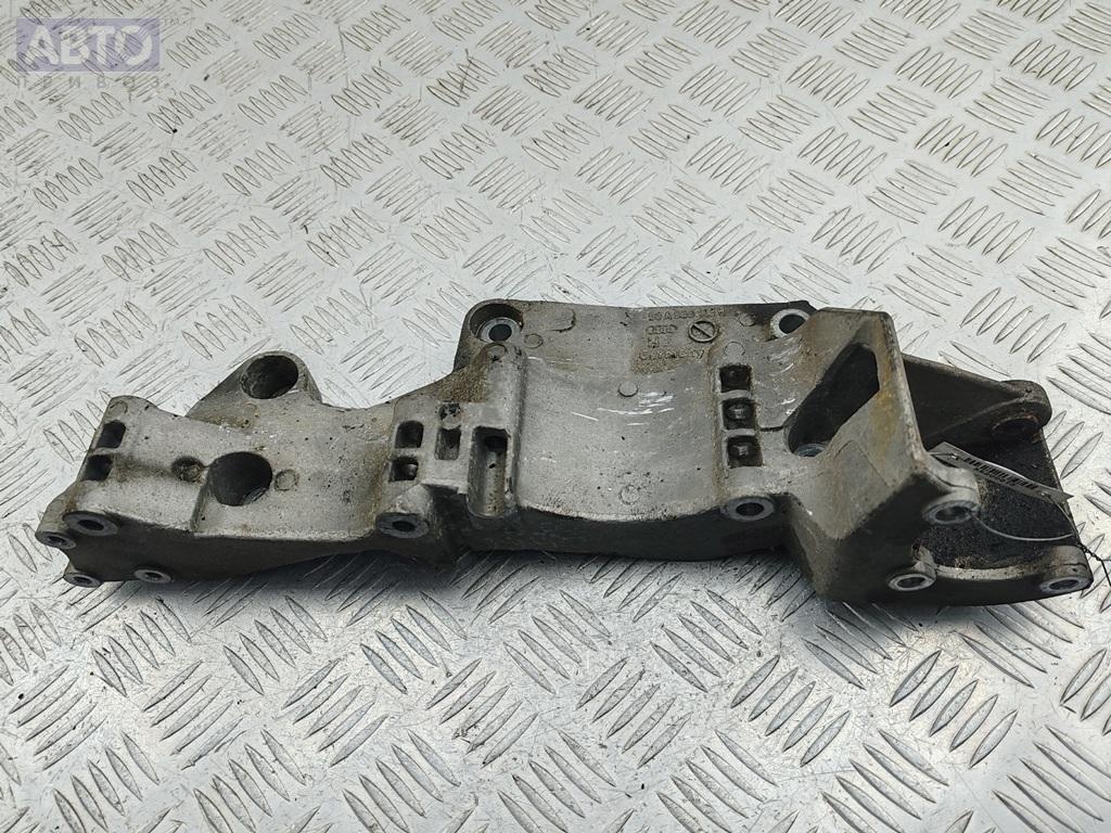 Кронштейн генератора к Audi A3 1997