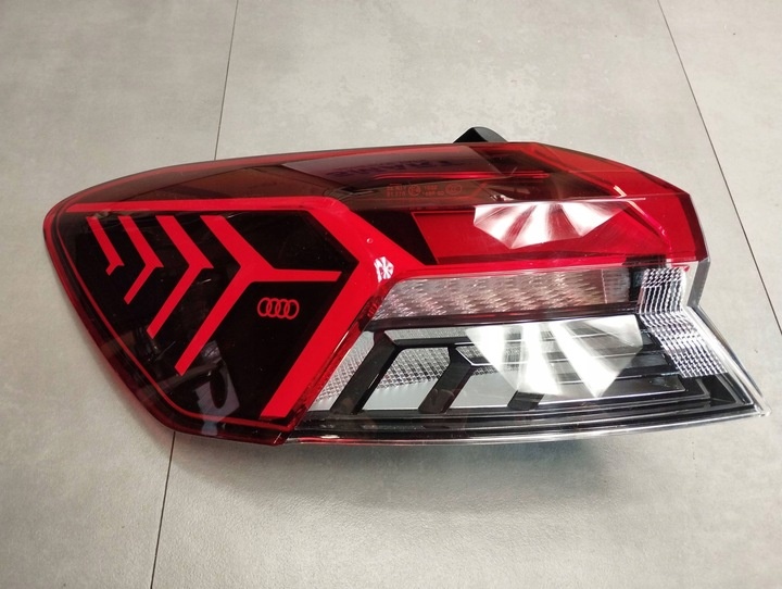 Фонарь задний левый к Audi e-tron 2018
