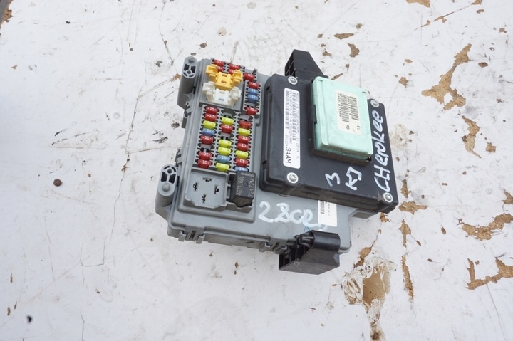 Блок комфорта к Jeep Cherokee 2001