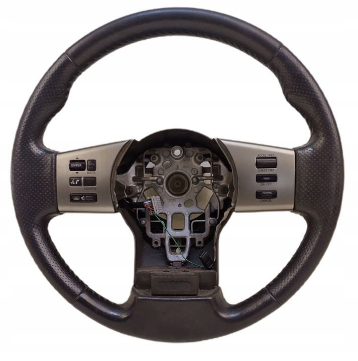 Руль к Nissan Pathfinder 2004