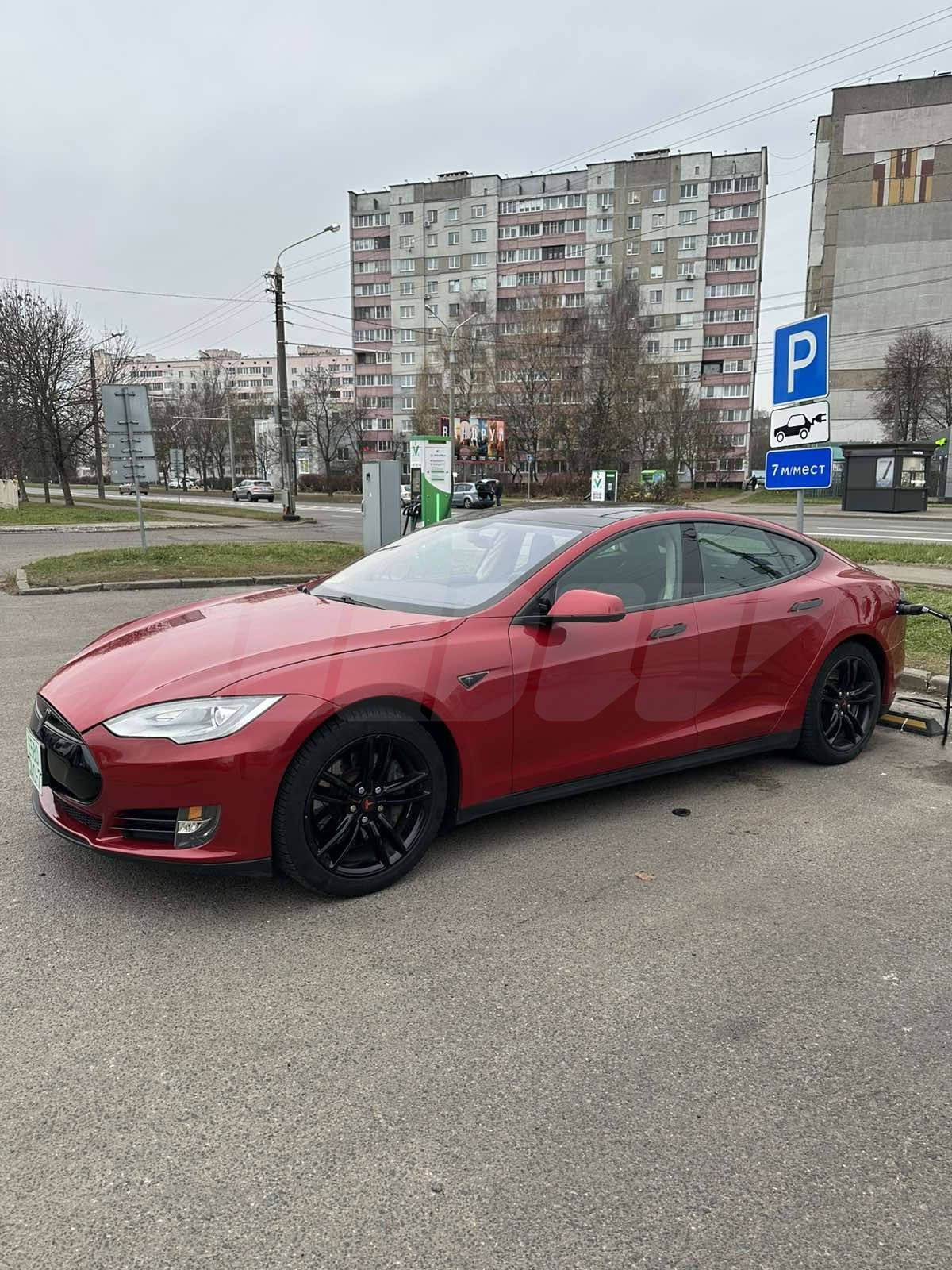 Tesla Model S I, 2013