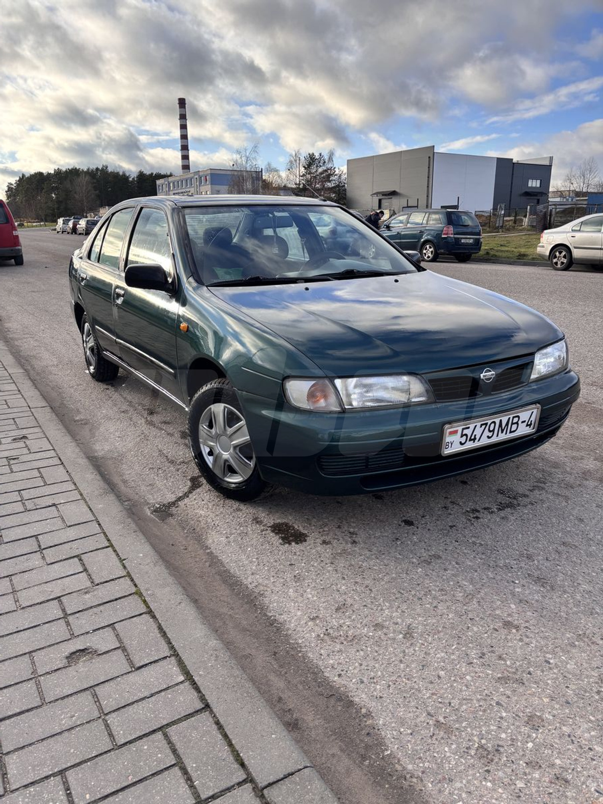 Nissan Almera I (N15), 1995