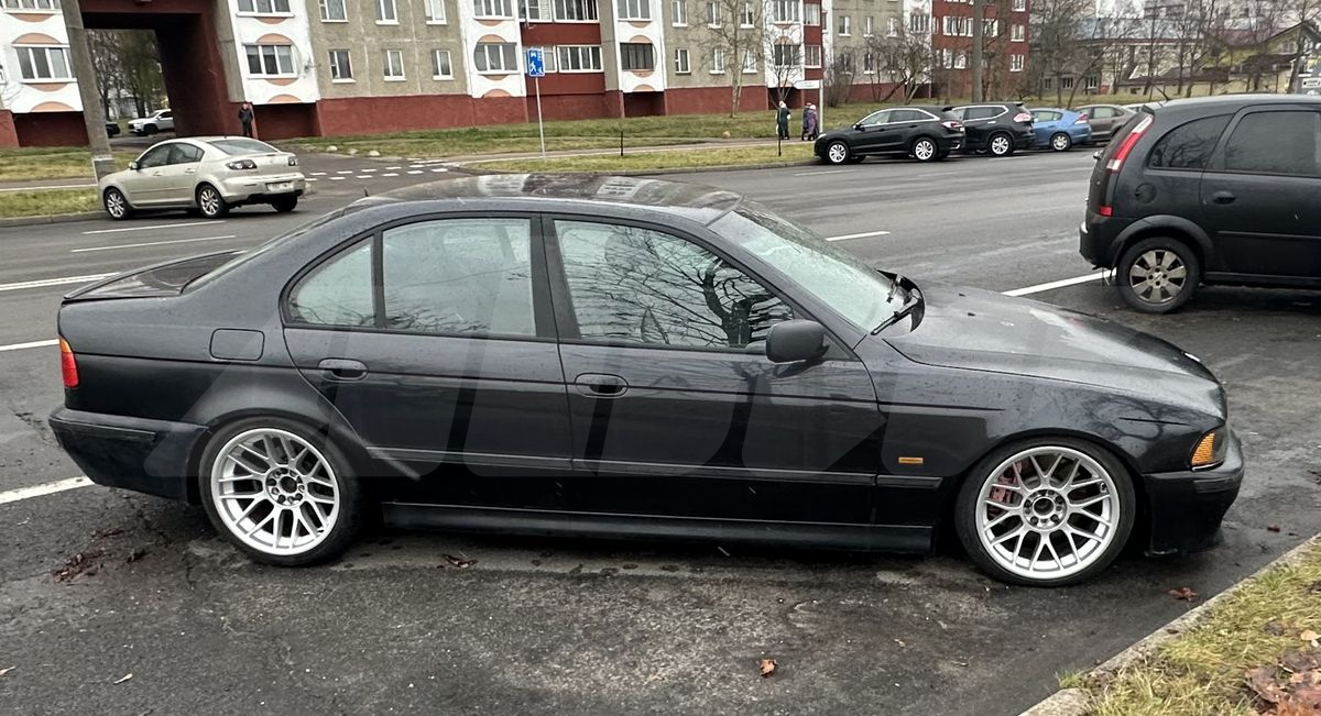 BMW 5 series IV (E39), 1996