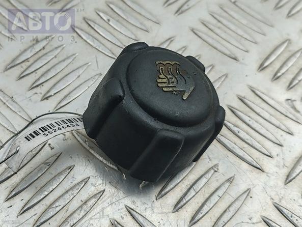 Крышки (разные) к Renault Kangoo 2003