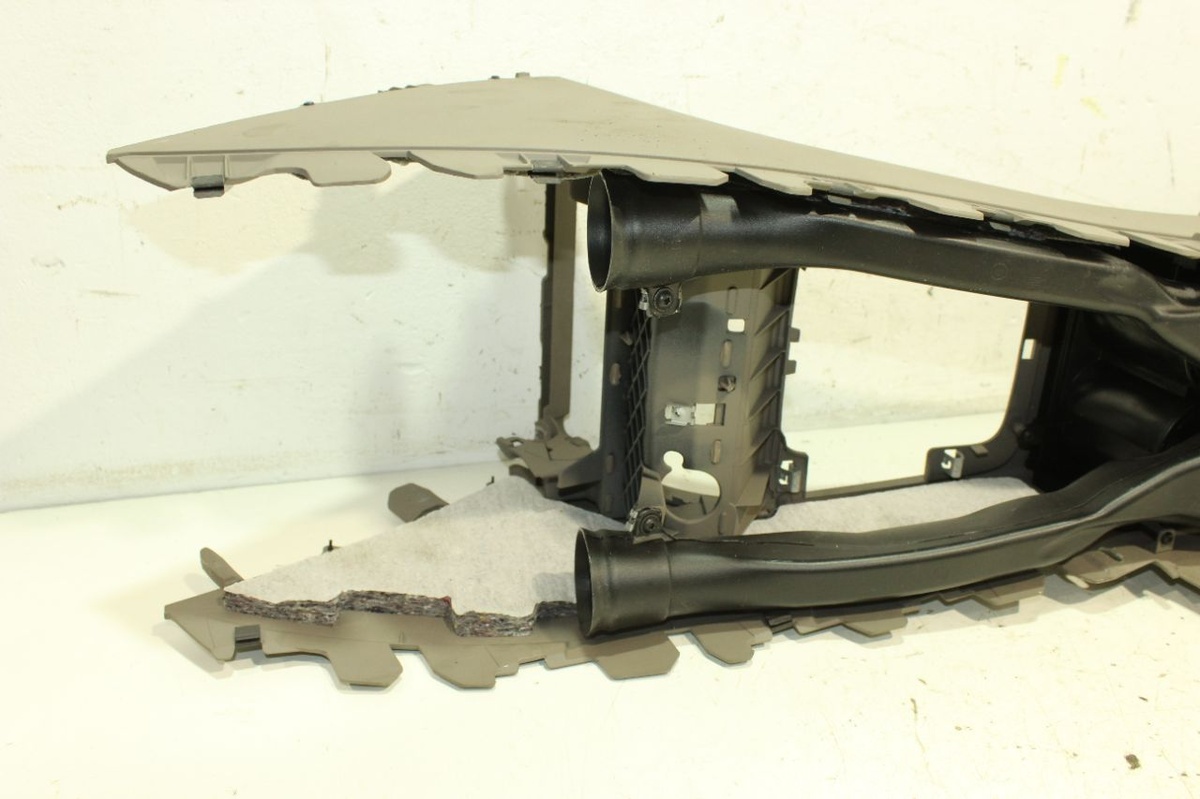 Подлокотник к Volkswagen Passat 2006