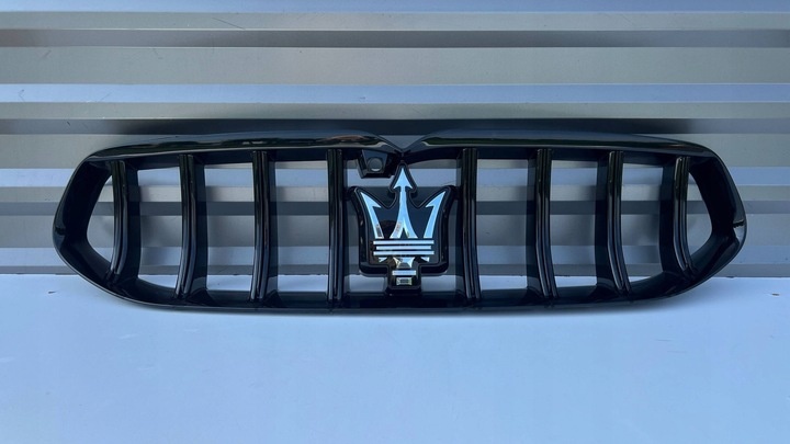 Решетка радиатора к Maserati Grecale 2022