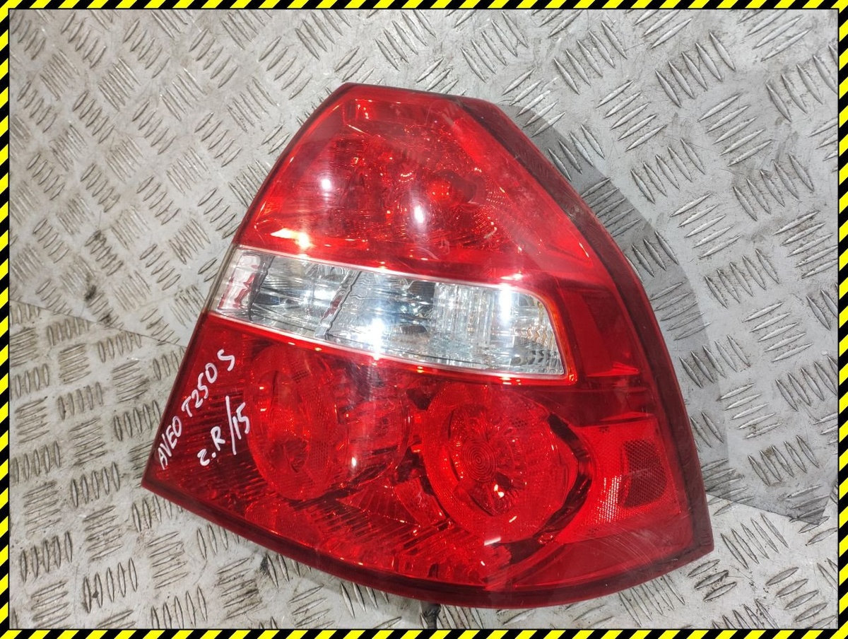 Фонарь задний правый к Chevrolet Aveo 2007