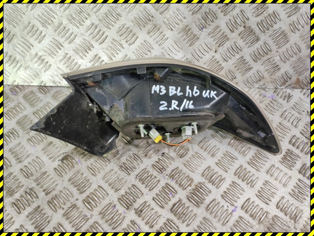Фонарь задний правый к Mazda 3 2010
