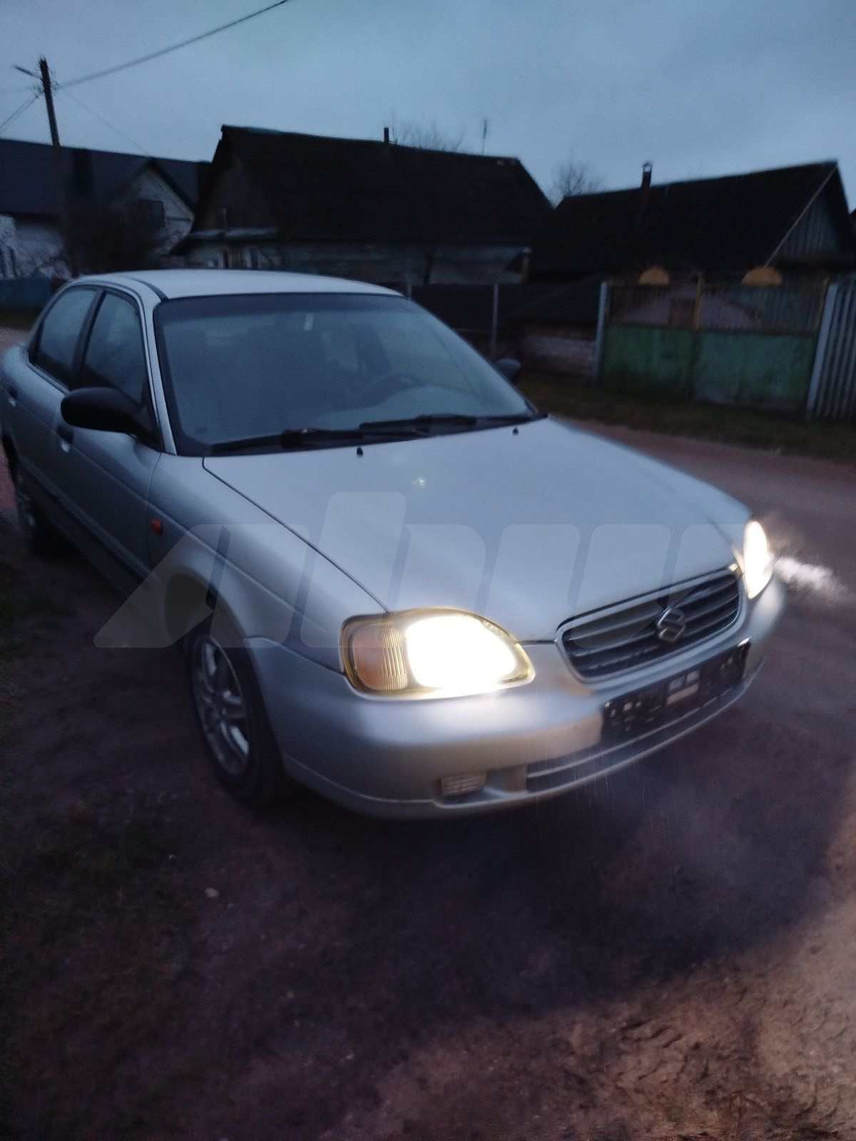 Suzuki Baleno I, 2000