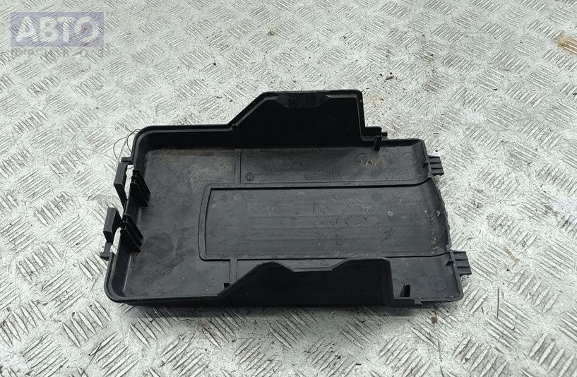 Кожух к Volkswagen Golf 2005