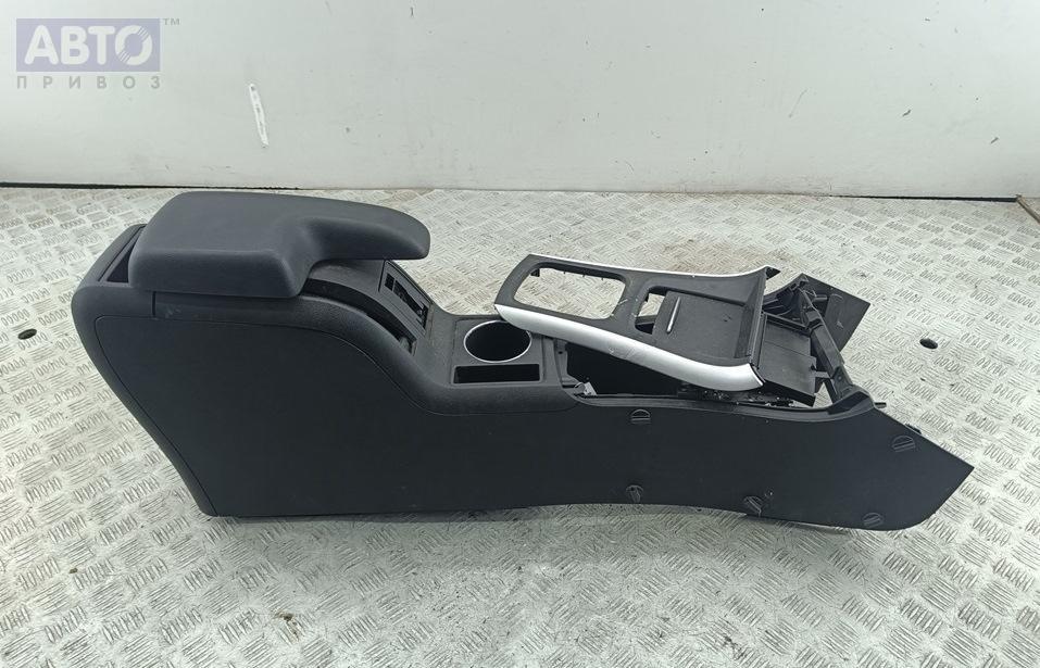 Подлокотник к Mercedes-Benz B-klasse 2005